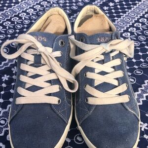 Taos Footwear Blue Casual Sneakers